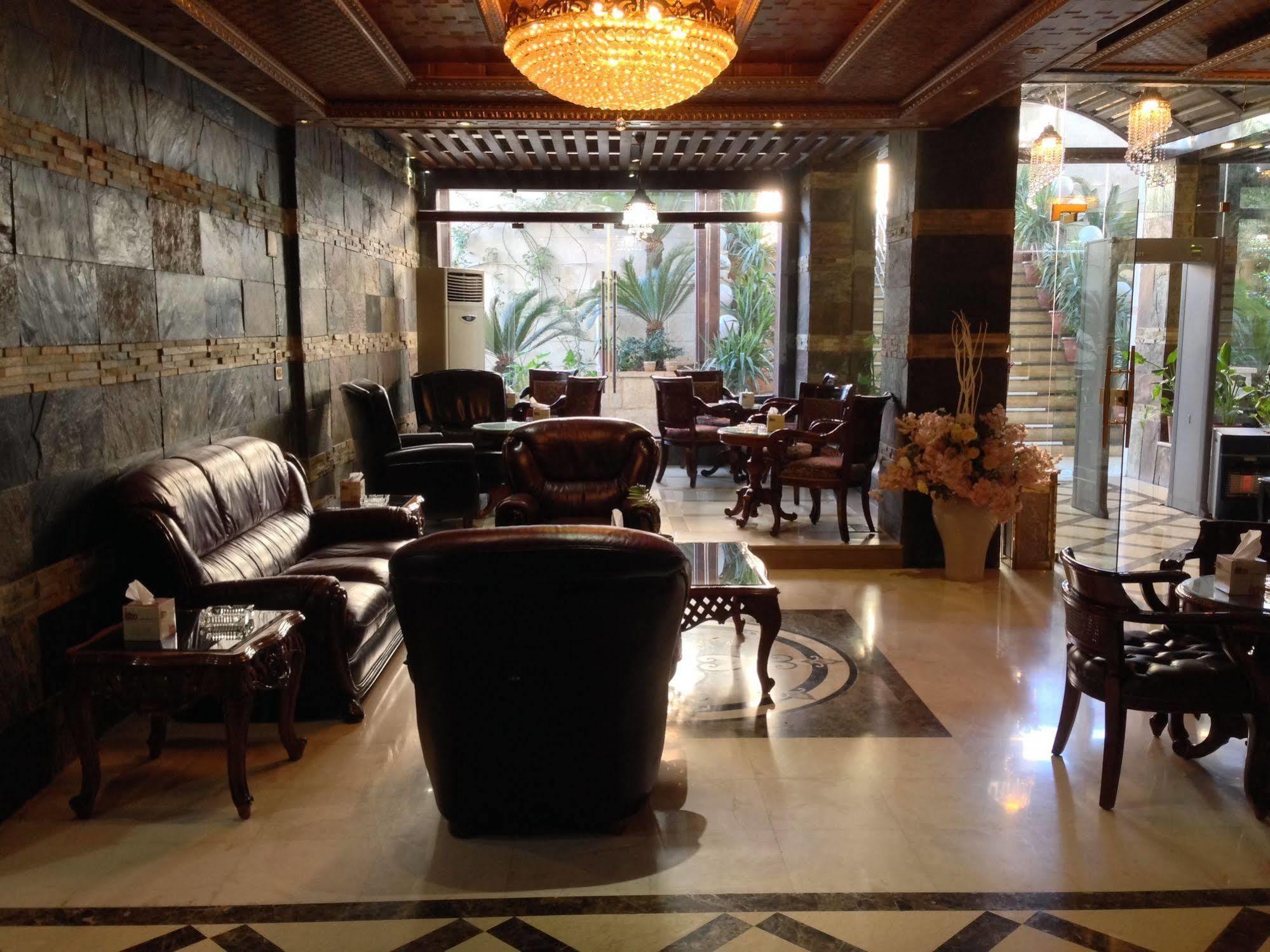 Jad Hotel Suites Амман Екстер'єр фото