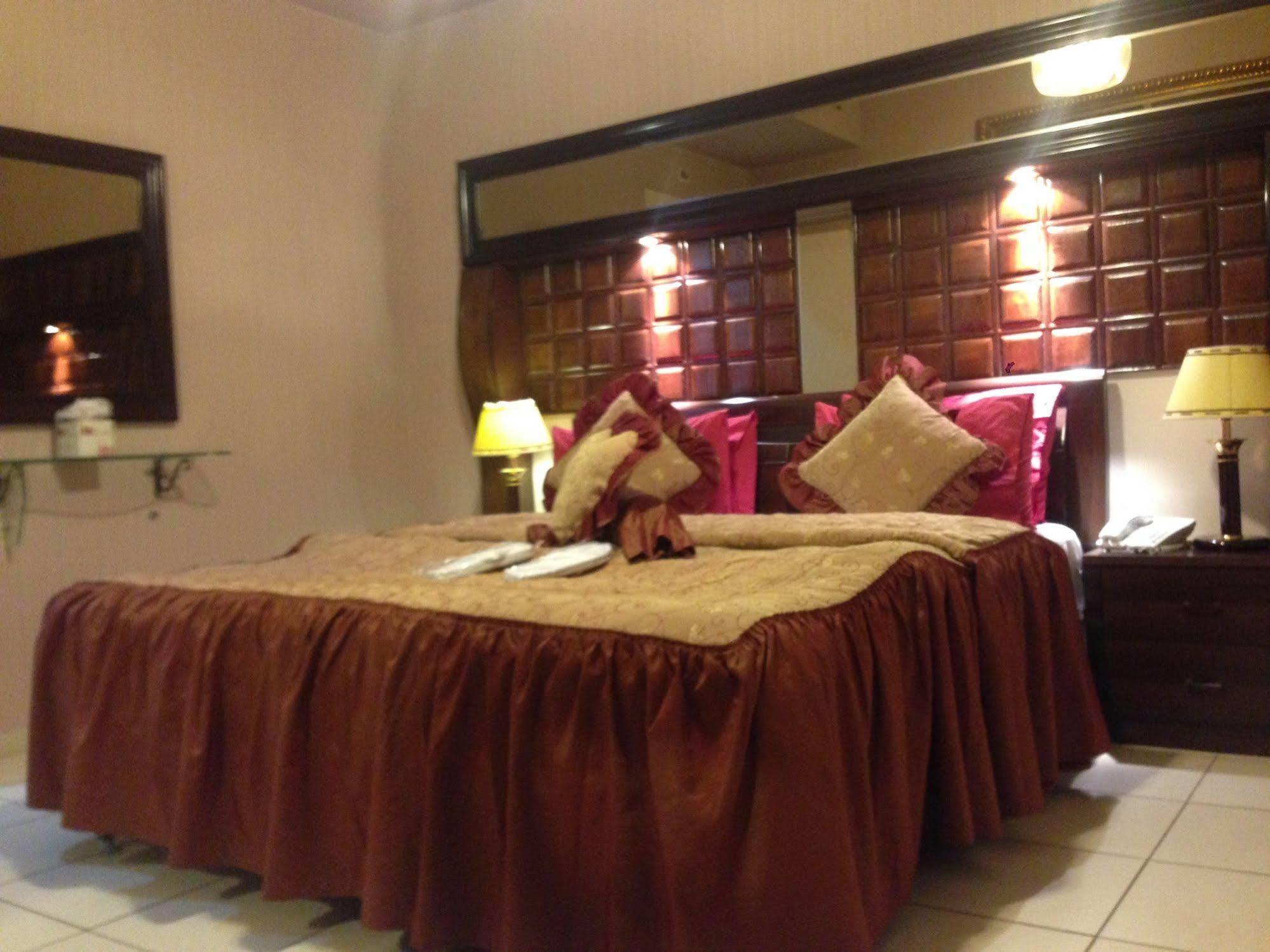 Jad Hotel Suites Амман Екстер'єр фото