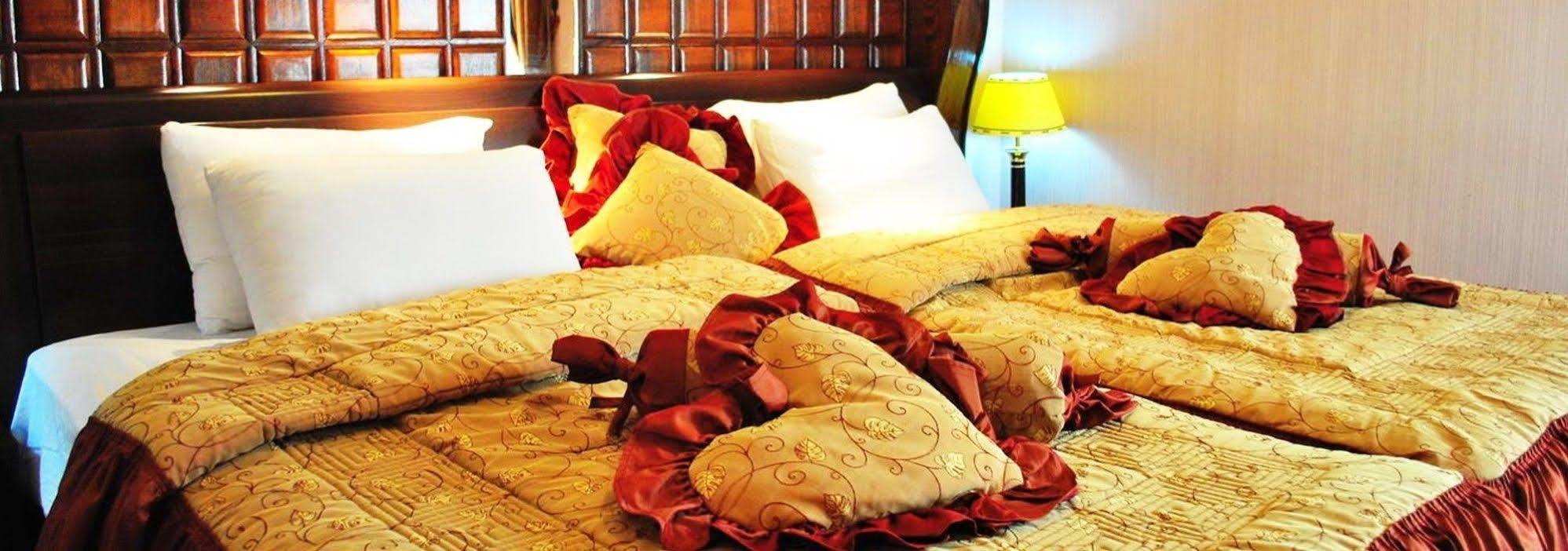 Jad Hotel Suites Амман Екстер'єр фото