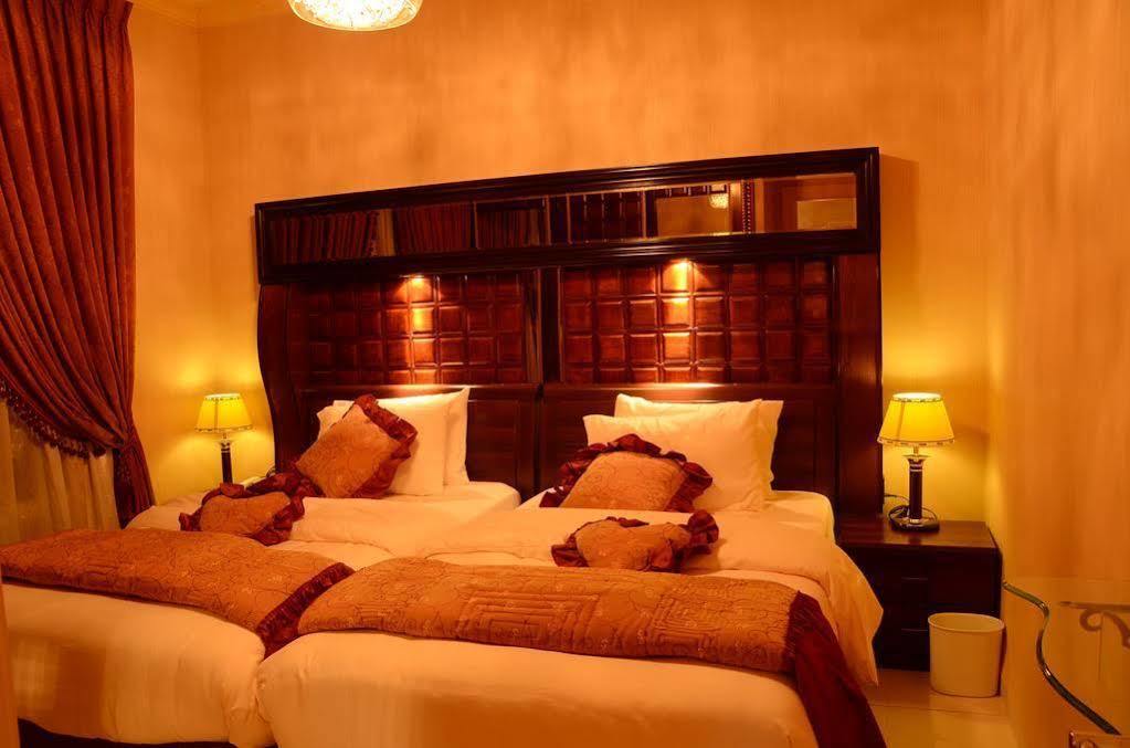 Jad Hotel Suites Амман Екстер'єр фото